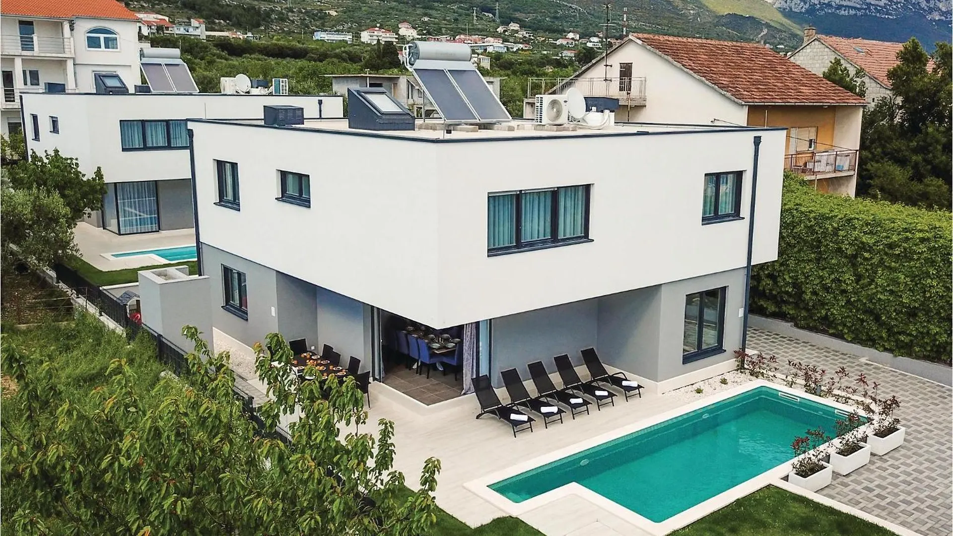Prázdninový dům 5 Bedroom Lovely Home In Kastel Kambelovac Kaštela