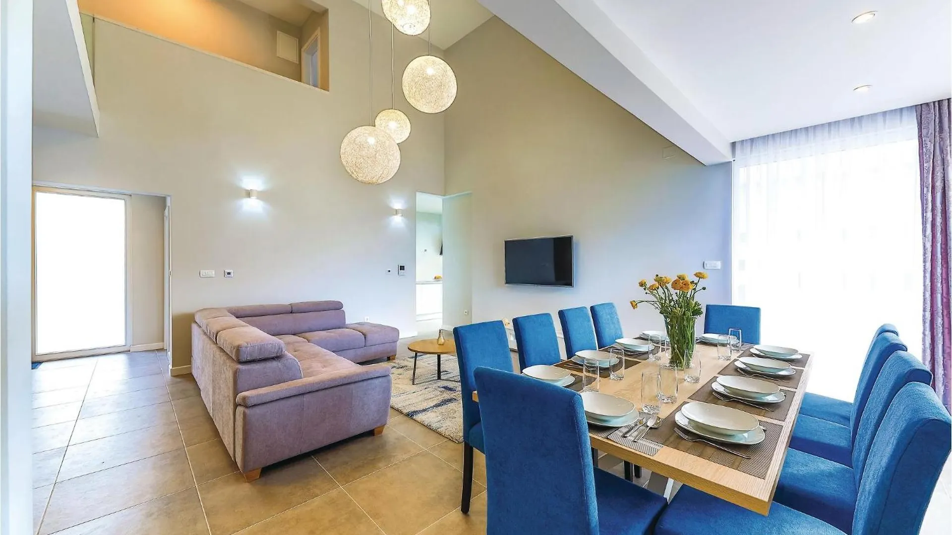 5 Bedroom Lovely Home In Kastel Kambelovac Kaštela 0*,  Chorvatsko